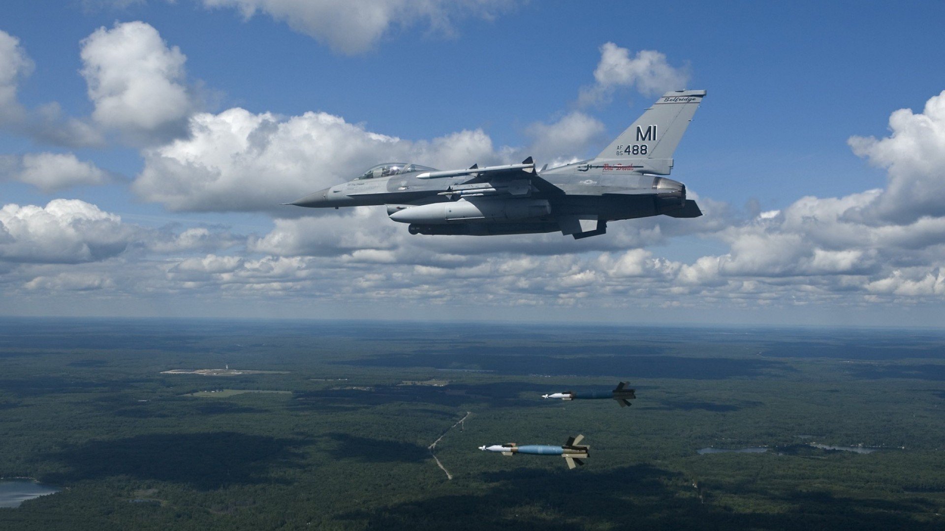 亚冠联赛中国足球迎战 技术打法获认可,亚冠新闻官批中国足球